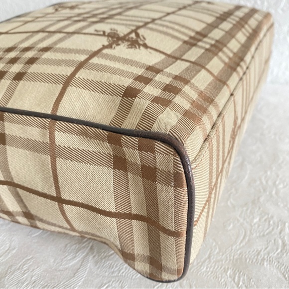 Burberry check large canvas tote - Picture 3 of 13